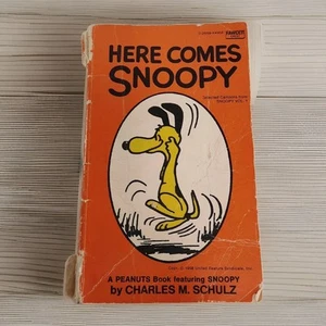 Vtg 1958 Paperback Here Comes Snoopy Peanuts Charles M Schulz Comic Strip - Picture 1 of 12