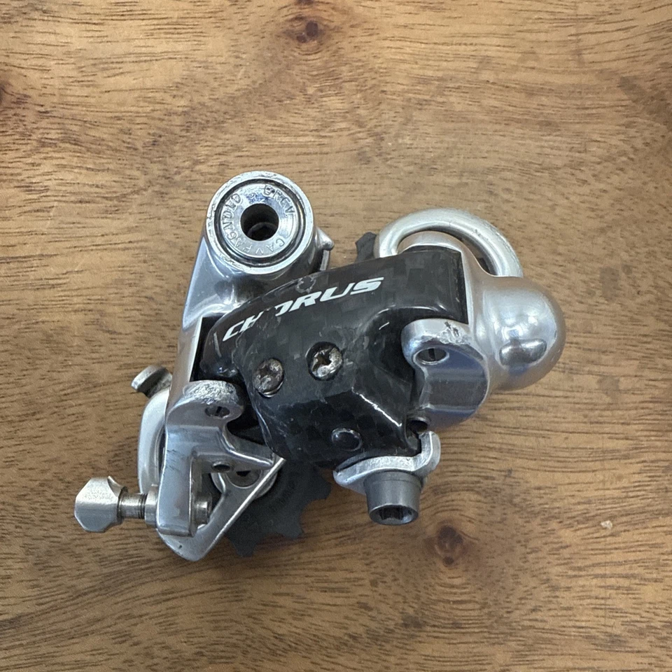 10-скоростной задний переключатель передач для шоссейного велосипеда Campagnolo Chorus Carbon с коротким каркасом - Изображение 1 из 4