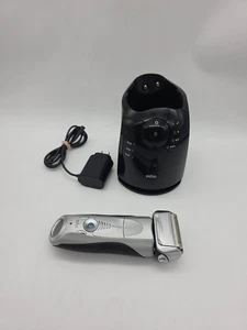 Braun Series 7 Type 5692 Flex Head/Wet & Dry Cleaning & Charging Station Trimmer - Picture 1 of 19