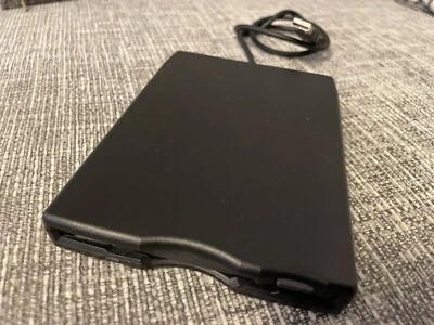 Smartdisk FDUSB-B2 USB Floppy Disk Drive USB 3.5” Disc Drive - Image 1 of 4