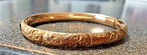 JFSS Bangle Etch Bracelet Vintage Gold Tone PAT FEB 28 JULY 4 05 Hallmark Stamp - Picture 1 of 8