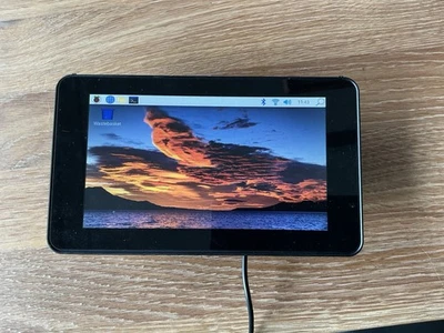 Raspberry Pi 4 Model B 4GB RAM mit Original 7 Zoll Display und Netzteil - Bild 1 von 4