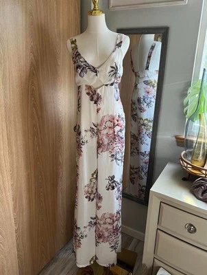 Ark & Co Floral Jumpsuit Small - Image 1 of 4