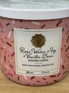 Bath & Body Works Rosenwasser & Efeu Vanilleschote 3-Docht-Kerze 14 Unzen Essential - Bild 1 von 5