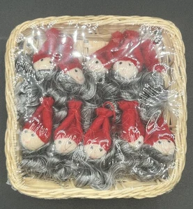 NUEVO/NUEVO EN PAQUETE Ikea 10 x YRSNÖ Miniatura Elfos de Papá Noel Árbol de Vacaciones Adornos en Cesta - Imagen 1 de 4