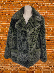 WOMENS ZADIG & VOLTAIRE SIZE UK MEDIUM GREEN FAUX FUR ANIMAL TEDDY JACKET COAT - Picture 1 of 5