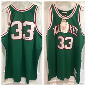 Abdul-Jabbar signierter Bucks authentisches Trikot (Fanatiker) - Bild 1 von 7