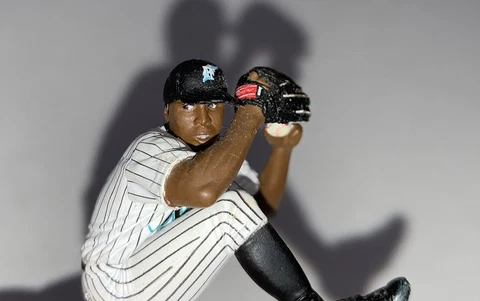 Florida Marlins McFarlane Sports Picks Dontrelle Willis Paul Lo Duca Mini Figure Cover