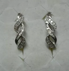 White Diamond Drop Earrings 36 diamonds .33tcw MSRP$833.00 - Picture 1 of 7