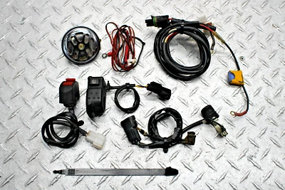 2012 年本田 CRF250X - 原始设备制造商杀伤开关和启动器按钮喇叭电传感器 — 第 1/4 张图片