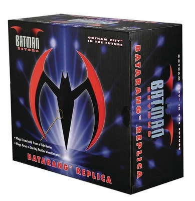 NECA BATMAN BEYOND RED BATARANG UTILERÍA RÉPLICA ¡SIN USAR, EN CAJA! Foto 1 de 2
