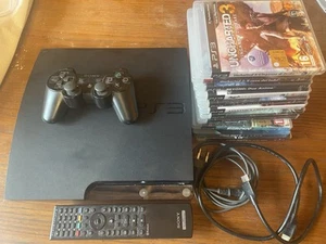 Console Sony PS3 playstation 3 + 11 Giochi + Telecomando + Cavi - Foto 1 di 9