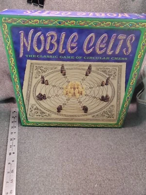 NOBLE CELTS CLASSIC GAME OF CIRCULAR CHESS-EXCELLENT CONDITION COMPLETE  - Image 1 of 4