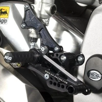 Juegos traseros ajustables R&G Racing negros para Aprilia RSV4 2009-2014 de fábrica Foto 1 de 3