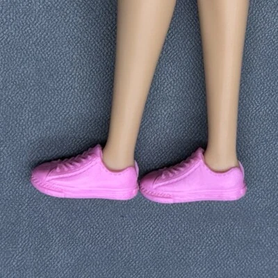 Tênis Barbie boneca Mattel tênis chiclete rosa para pés chatos - Imagem 1 de 4