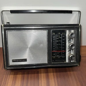 RADIO PORTÁTIL MAGNAVOX MODELO 1R1200 10 TRANSISTORES 3 BANDAS PROBADO/FUNCIONA - Imagen 1 de 22