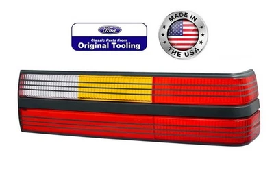 Mustang SVO 1983-1986 y Cobra 1993 pasajero rayas negras lente trasera derecha Foto 1 de 3