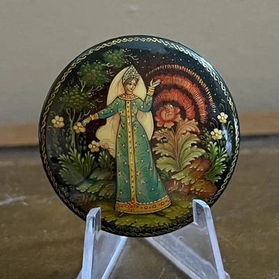 Broche prendedor vintage ruso pintado a mano laca negra Foto 1 de 4