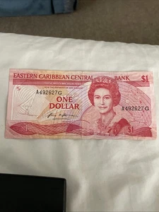 EAST CARIBBEAN 1 EC DOLLAR BANKNOTE QUEEN ELIZABETH II PRE - COIN ANGUILLA - Picture 1 of 6
