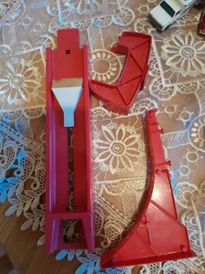 Vintage Lesney Matchbox Superfast Launcher + 2 parts incomlpete - Picture 1 of 10