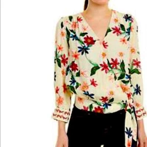 Top corto floral Laundry By Shelli Segal nuevo con etiquetas - Imagen 1 de 6