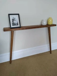 Mesa consola estrecha pierna ápice de madera maciza - varios tamaños y colores - hecha en el Reino Unido - Imagen 1 de 20