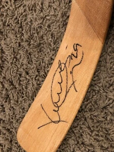 Vintage New York Islanders Kenny Jonsson Autographed Hockey Stick - Picture 1 of 7