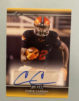 2017 Leaf Draft CHRIS CARSON Gold AUTO RC Seahawks Oklahoma State - Image 1 of 2