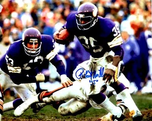 Autographed ROBERT MILLER  8X10 Minnesota Vikings Photo -w/ COA - Picture 1 of 1