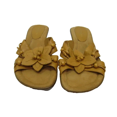 easy spirit womens "Granby" leather slip on  sandals 8 M - Image 1 of 4