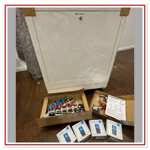 Strawa Verteiler, Verteilerschrank,Motore, Anschlussleiste und Wärmemengensatz - Bild 1 von 2