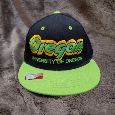 Vintage Oregon Ducks Football Hat Snap Back Neon Green/Black  Flat Brim - Image 1 of 4