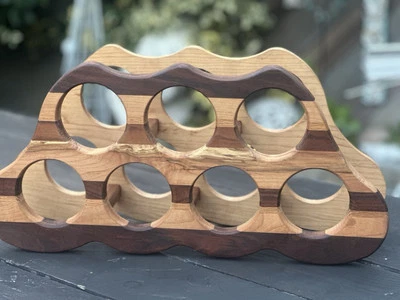 Estante de madera para vino artista carpintería fina con capacidad para 7 botellas de nogal, arce y cerezo Foto 1 de 4