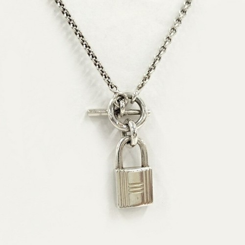 HERMÈS Collana con ciondolo Hermes Amuleto Kelly Cadena usata argento Ag925