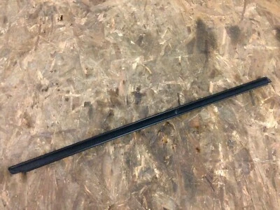 Ford 2006 umbral de ventana de escape moldura/barrido de fieltro 2005-2007 homenaje Mazda Foto 1 de 2