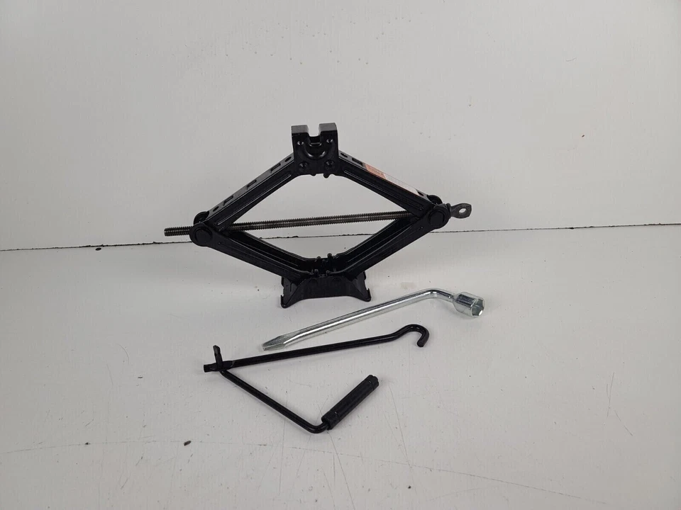 MONTAJE JACK CON MANGO JACK Y LLAVE DE TUERCAS SE ADAPTA A: HONDA CIVIC 2017-2025 Foto 1 de 1