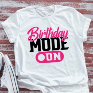 Camiseta unisex de manga corta blanca con moda de cumpleaños - Imagen 1 de 2