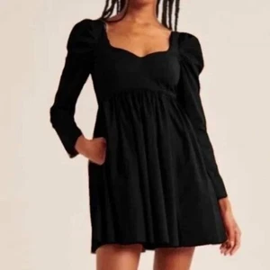 Abercrombie & Fitch Minikleid schwarz Puffärmel eckiger Ausschnitt L - Bild 1 von 8