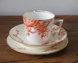 Shelley Foley Wileman England 4737 3 Piece Set - Cup, Saucer and Plate Trio Red - Picture 1 of 3