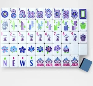 Oh My Mahjong Preppy Soirée Retired Tile Set (New In Box) - Picture 1 of 2