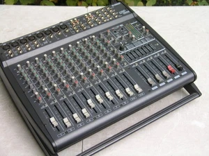 Yamaha EMX 3000 Powermixer Mischer Mischpult - 12 Kanal - Verstärker - Bild 1 von 7