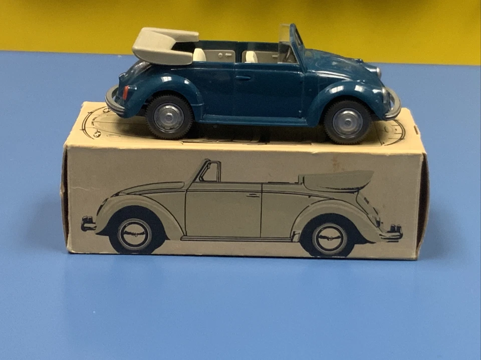 WIKING  VOLKSWAGEN  CABRIOLET  MOD#  151  DEALER MODEL  WITH BOX - Image 1 of 4