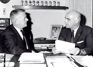 1964 Vintage Photo Owner of White Sox Arthur Allyn & Athletics Charlie Finley - Picture 1 of 2