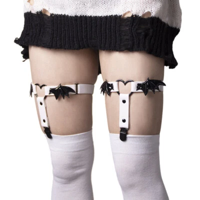 Ligas Estilo Punk Mujer Exótica Medias Muslo Liguero Clip con Ala de Murciélago Reino Unido Foto 1 de 4