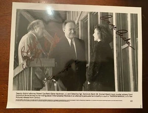 Foto autografa firmata Gene Hackman Anne Archer firma margine stretto rara - Foto 1 di 2