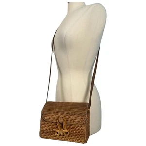 MODCLOTH Purse WICKER Bow Clasp Long Leather Strap Crossbody Lined Hobo Hippie - Picture 1 of 13