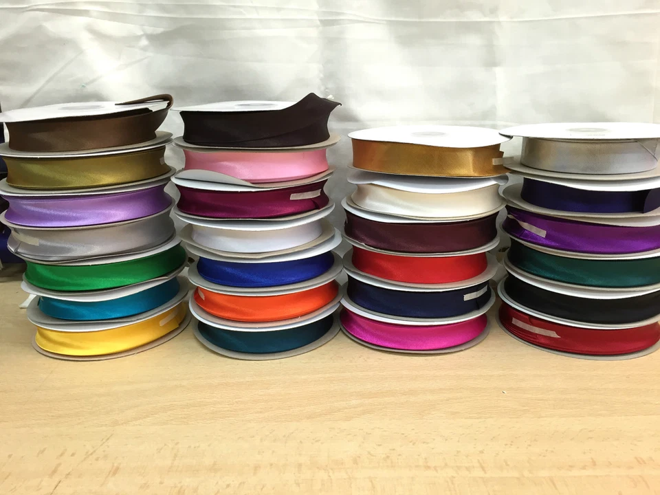Satin Bias Binding 3/4" (20mm) Wide - 27 colours available- Excellent quality - Image 1 of 3