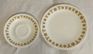 Corelle SCHMETTERLING GOLD 1 Mittagessen Teller 8,5" & 1 Untertasse 6" wie im Musikvideo zu sehen - Bild 1 von 2