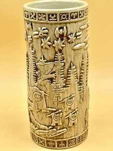 Tazza Disney Parks Star Wars Galaxy's Edge Yub Nub Tiki Oga's LFL 1a edizione - Foto 1 di 6