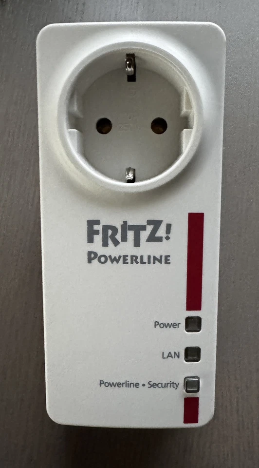 AVM - Fritz!Powerline 1220E / 2 porte LAN / fino a 1.200 Mbps Powerline - Immagine 1 di 1